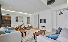 69 - Authentic Parisian Home